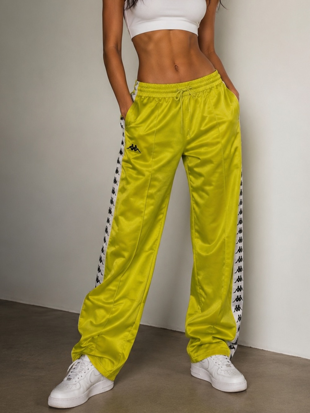Kappa Banda Pants Yellow
Medium